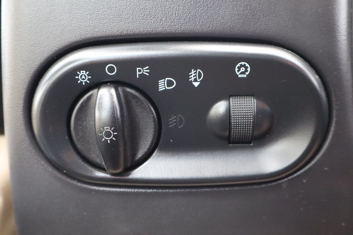 Used 2005 Ford Excursion Eddie Bauer AWD/4WD image 30