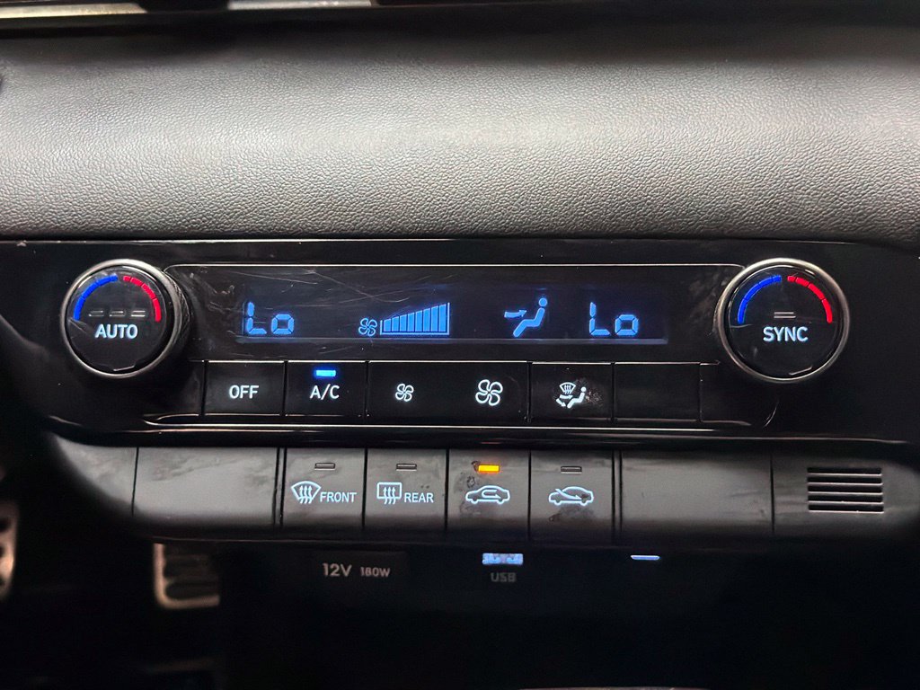 Certified 2025 Hyundai Elantra Sport FWD image 15