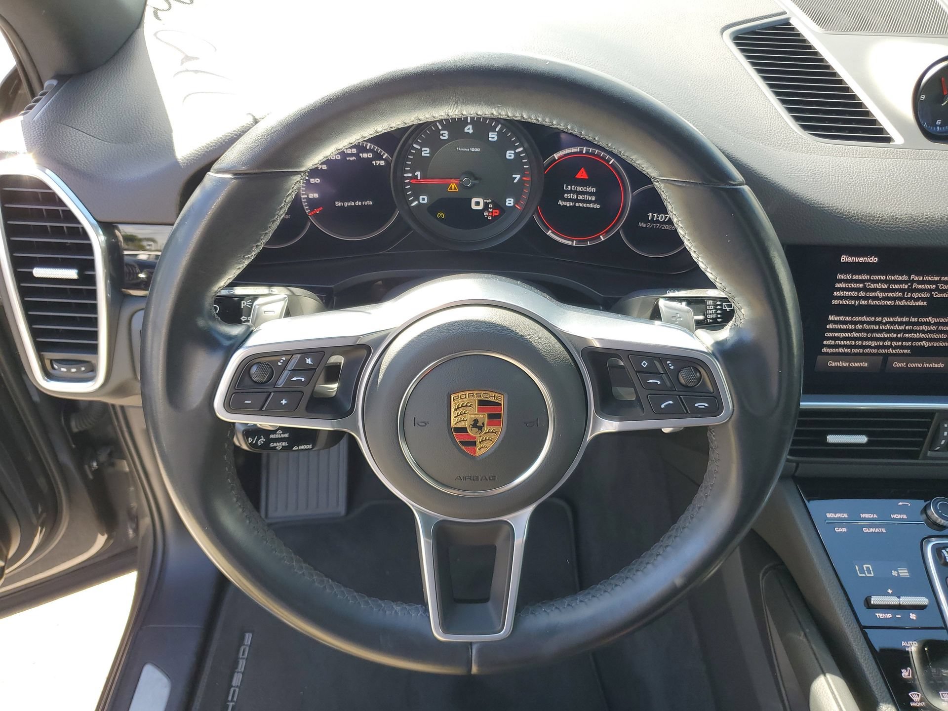 Used 2022 Porsche Cayenne AWD/4WD image 23