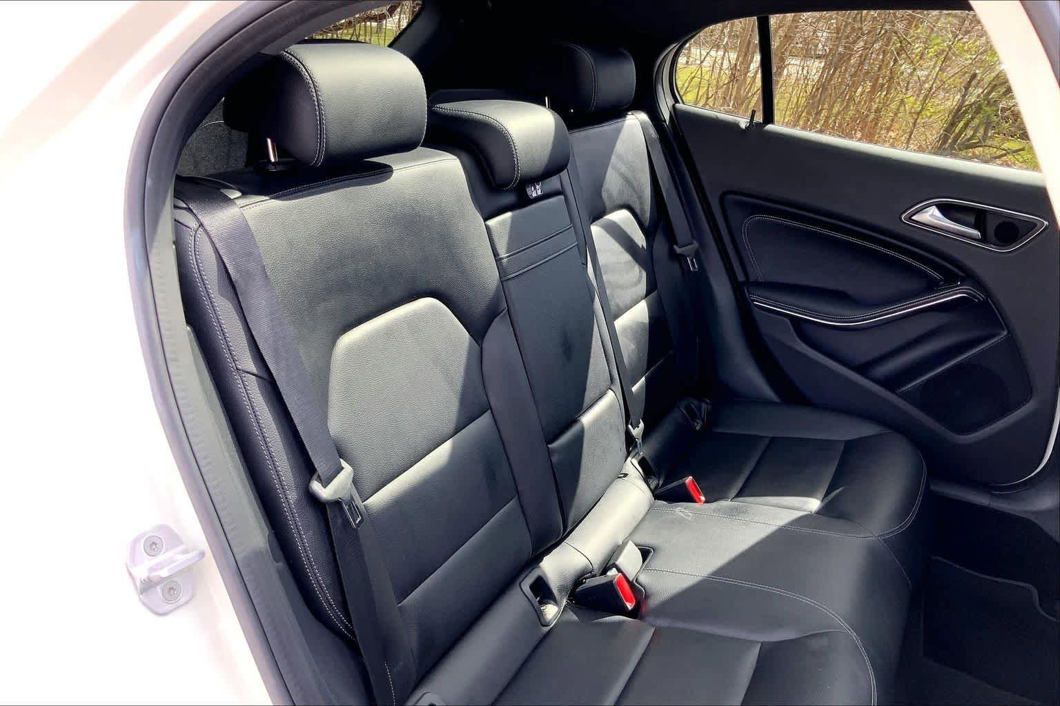 Used 2016 Mercedes-Benz GLA 250 4MATIC image 20