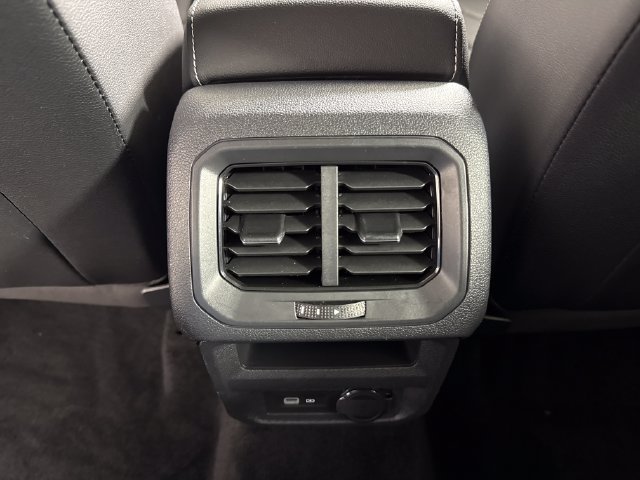 Certified 2023 Volkswagen Tiguan SEL R-Line AWD/4WD image 21