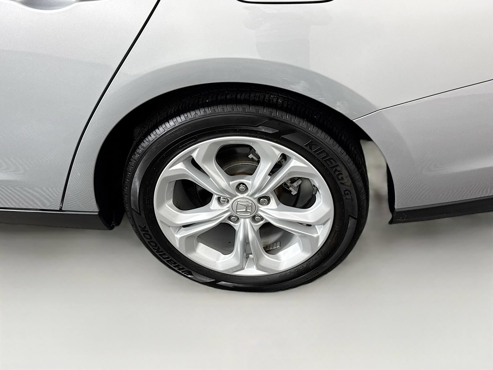Used 2023 Honda Accord LX image 5
