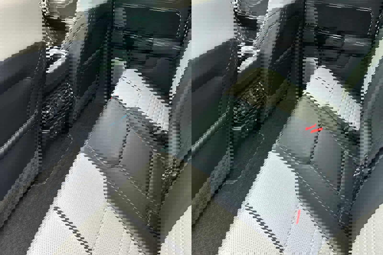 Certified 2023 Ford F150 Lightning Platinum image 4