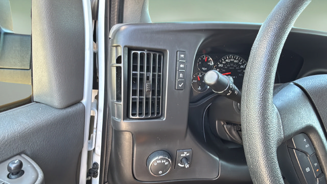 Used 2025 Chevrolet Express 2500 w/ Driver Convenience Package RWD image 24