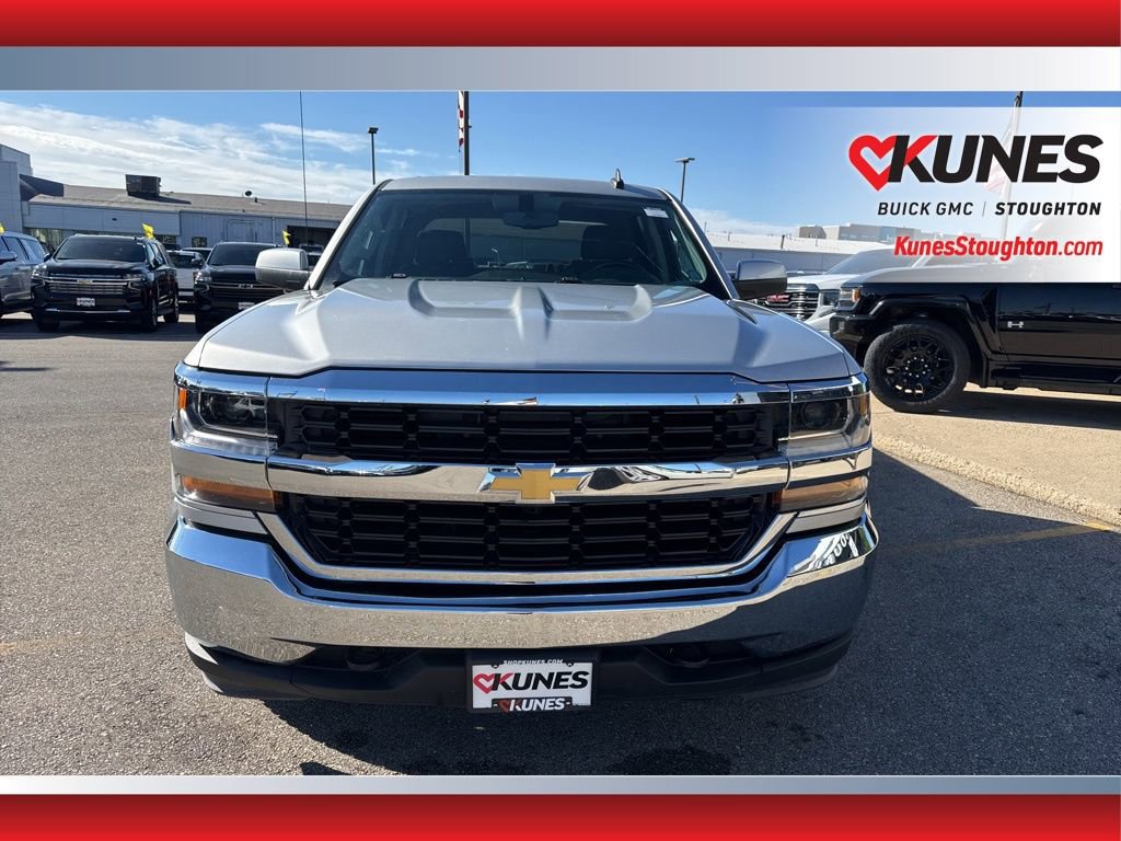 Used 2018 Chevrolet Silverado 1500 LT image 3