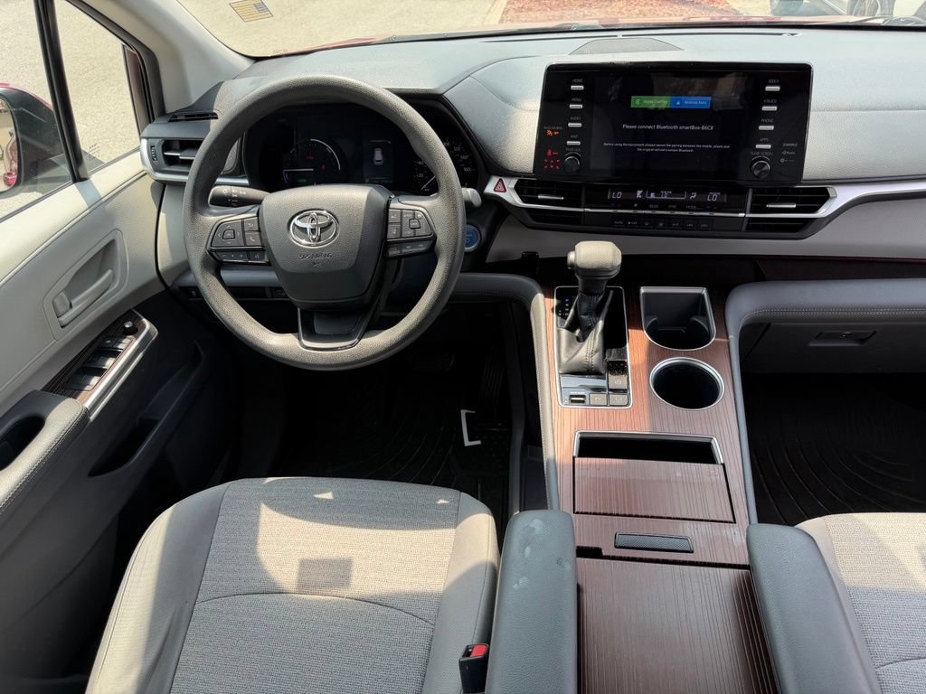 Used 2022 Toyota Sienna LE FWD image 21