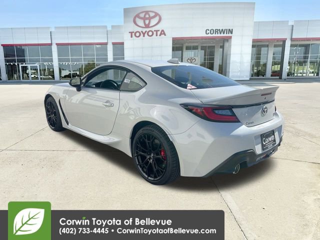 New 2025 Toyota GR86 Premium image 6