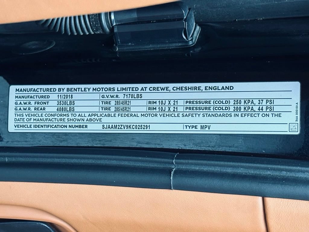 Used 2019 Bentley Bentayga AWD/4WD image 47