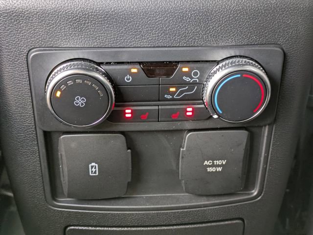 Used 2022 Ford Explorer Platinum w/ Technology Package image 17