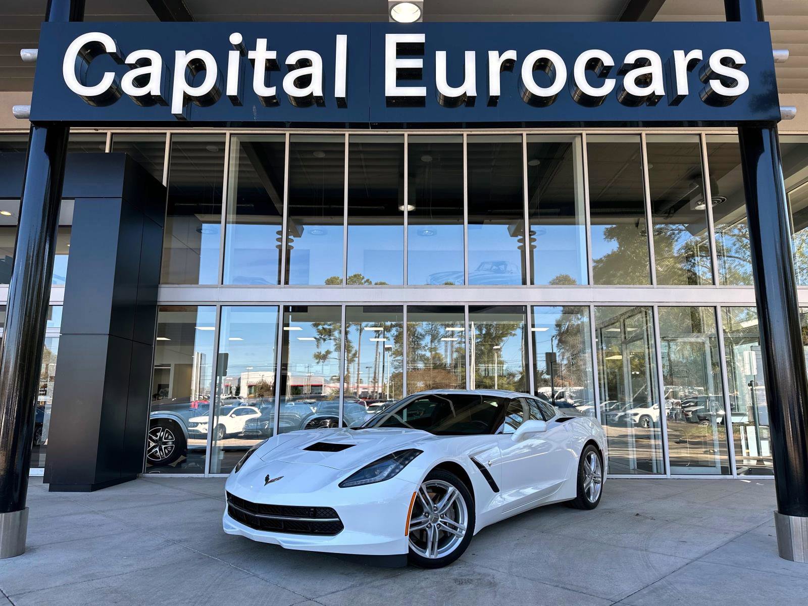 Used 2017 Chevrolet Corvette Stingray Coupe w/ 2LT Preferred Equipment Group image 1
