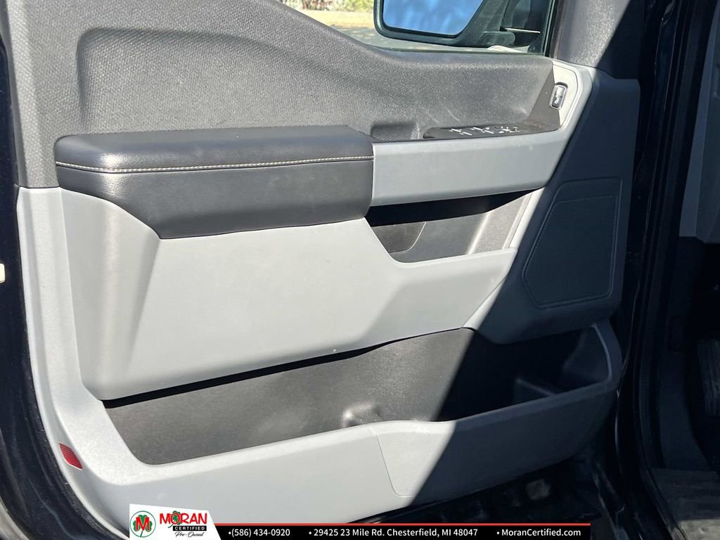 Used 2023 Ford F150 XLT w/ Trailer Tow Package image 10