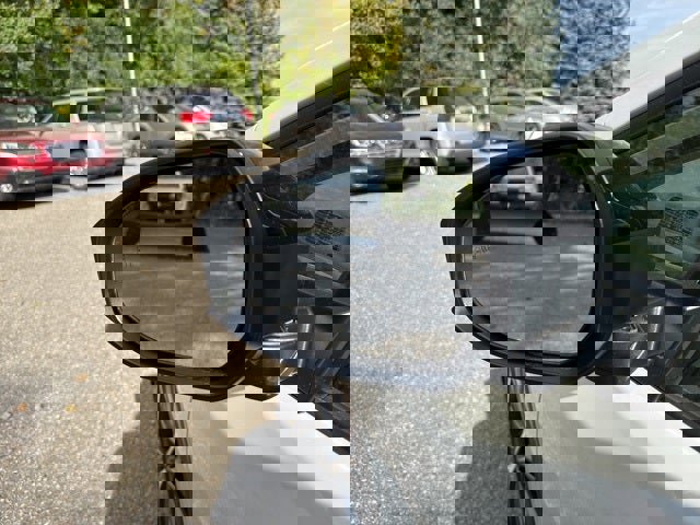 New 2026 Toyota Prius XLE image 16