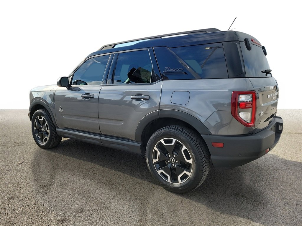 Used 2021 Ford Bronco Sport Outer Banks image 3