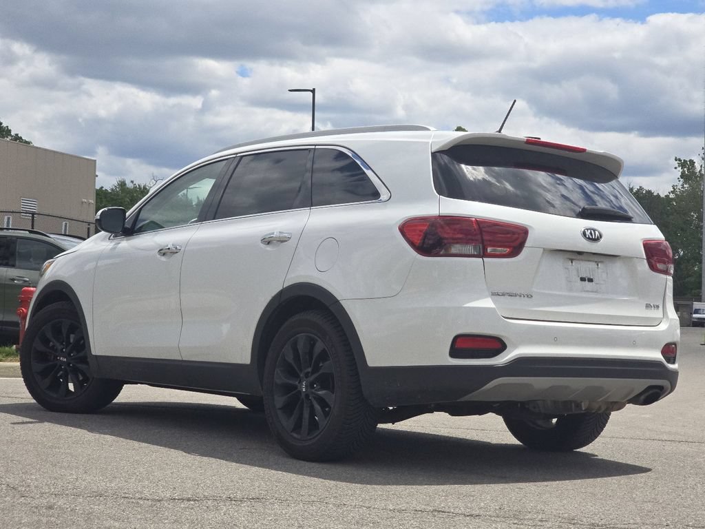 Used 2020 Kia Sorento EX FWD image 13