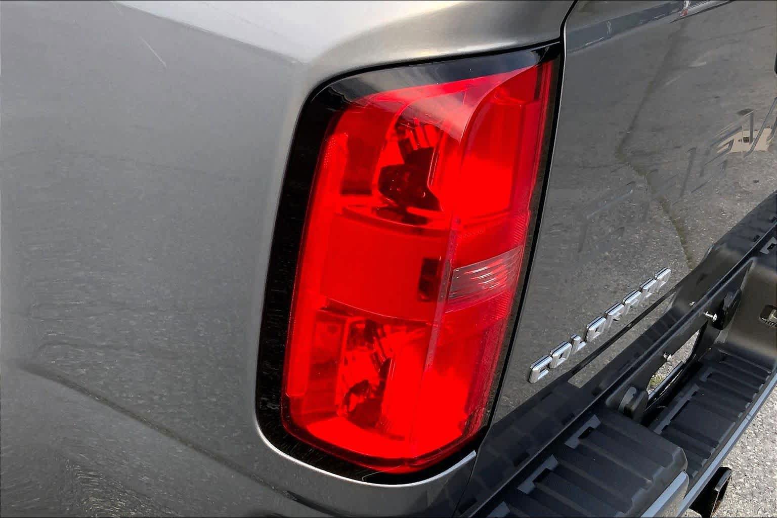Used 2021 Chevrolet Colorado LT w/ Fleet Safety Package RWD image 28