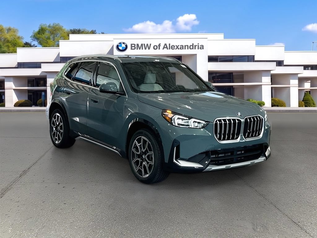 New 2027 BMW X1 xDrive28i AWD/4WD image 3