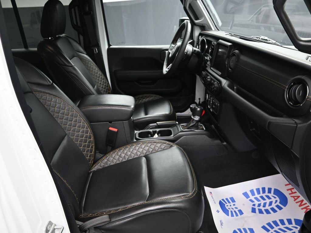 Used 2023 Jeep Gladiator Overland image 37