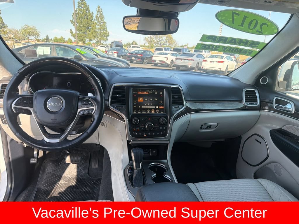 Used 2017 Jeep Grand Cherokee Summit AWD/4WD image 12