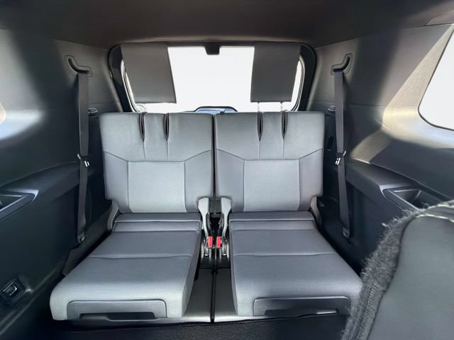 Used 2025 Lexus GX 550 AWD/4WD image 17