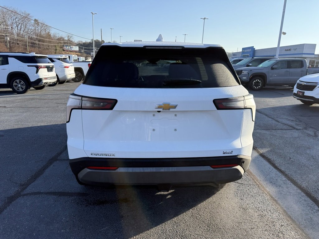 Used 2026 Chevrolet Equinox LT image 6