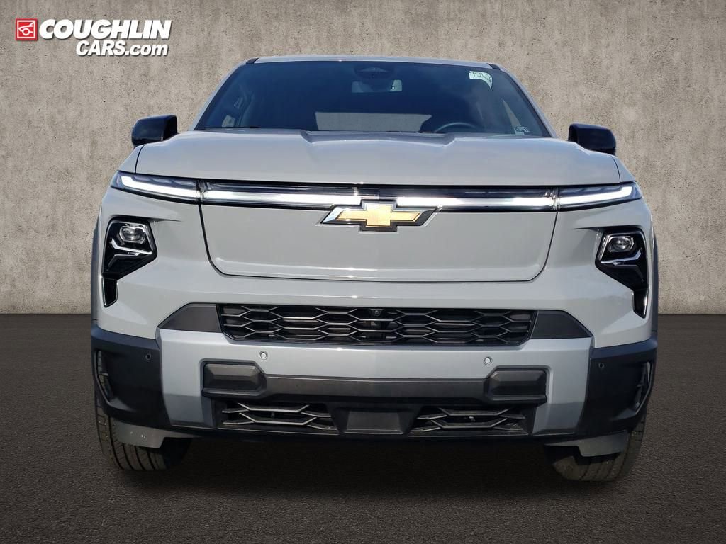 New 2025 Chevrolet Silverado EV LT image 8