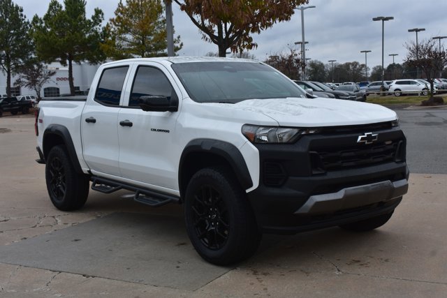 Used 2023 Chevrolet Colorado Trail Boss w/ LPO, Dark Essentials Package image 3