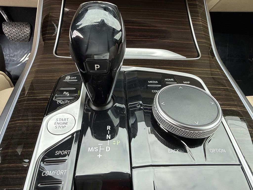 Used 2020 BMW X5 xDrive40i w/ Premium Package image 34