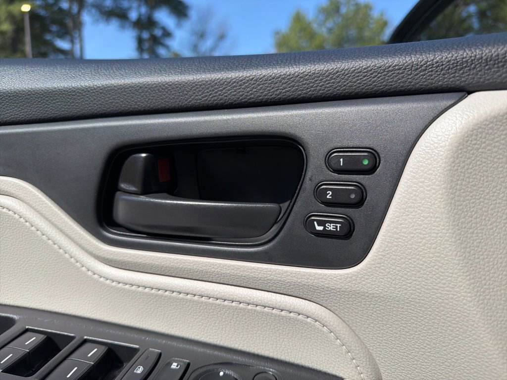 Certified 2026 Honda Odyssey EX-L image 19