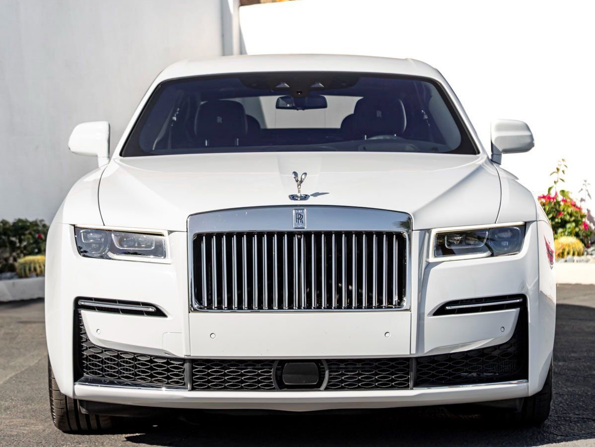 Used 2024 Rolls-Royce Ghost image 5