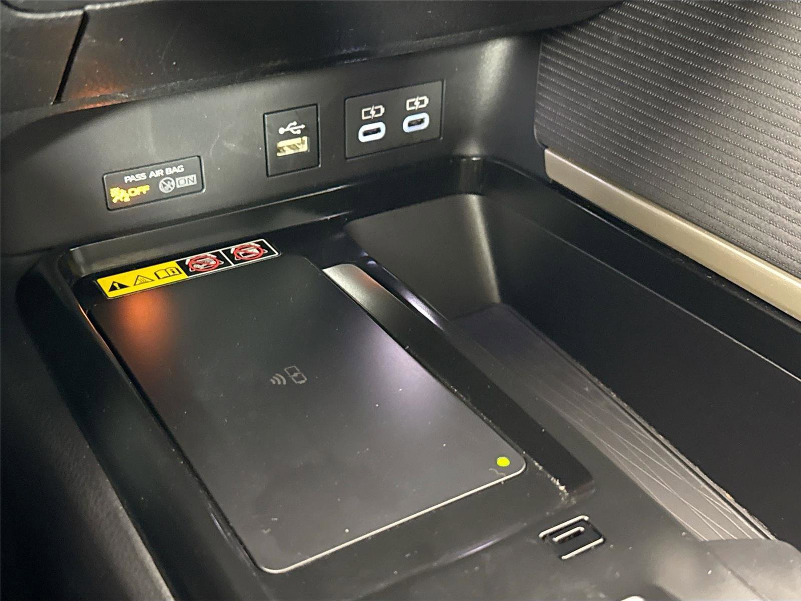 Certified 2025 Toyota Camry SE w/ Convenience Package image 28