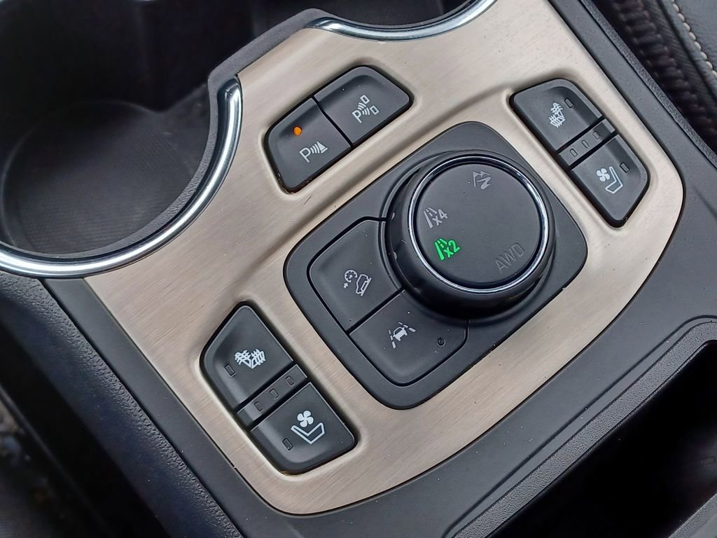 Used 2023 GMC Terrain Denali w/ LPO, Floor Liner Package AWD/4WD image 26