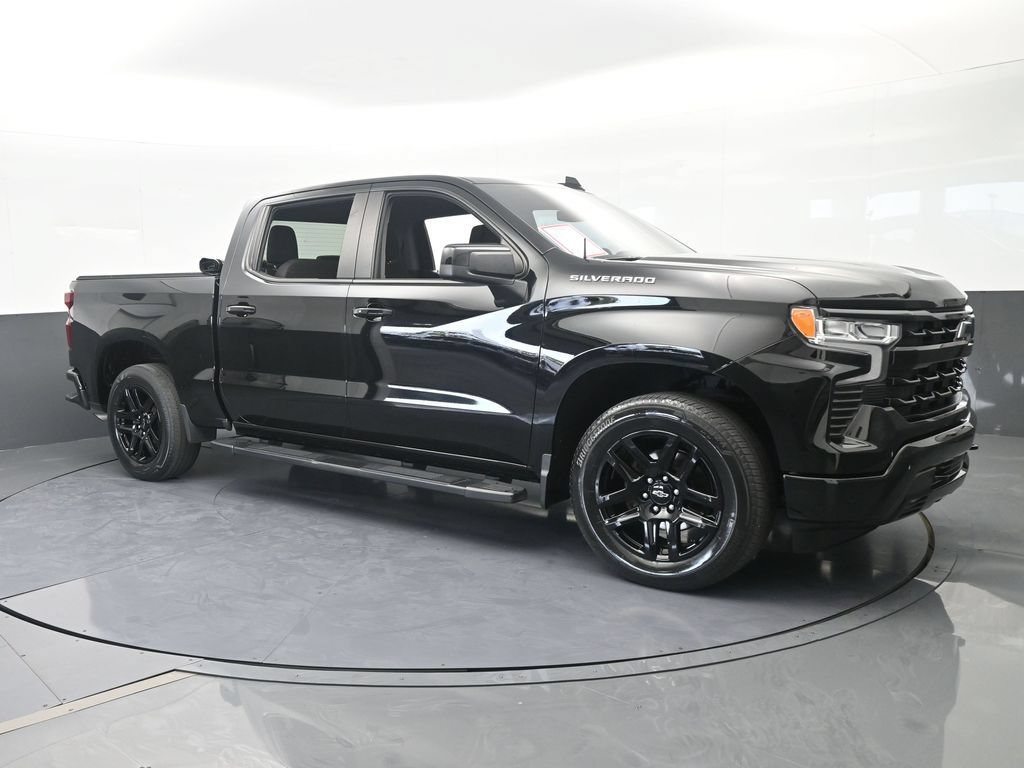Used 2024 Chevrolet Silverado 1500 RST RWD image 8
