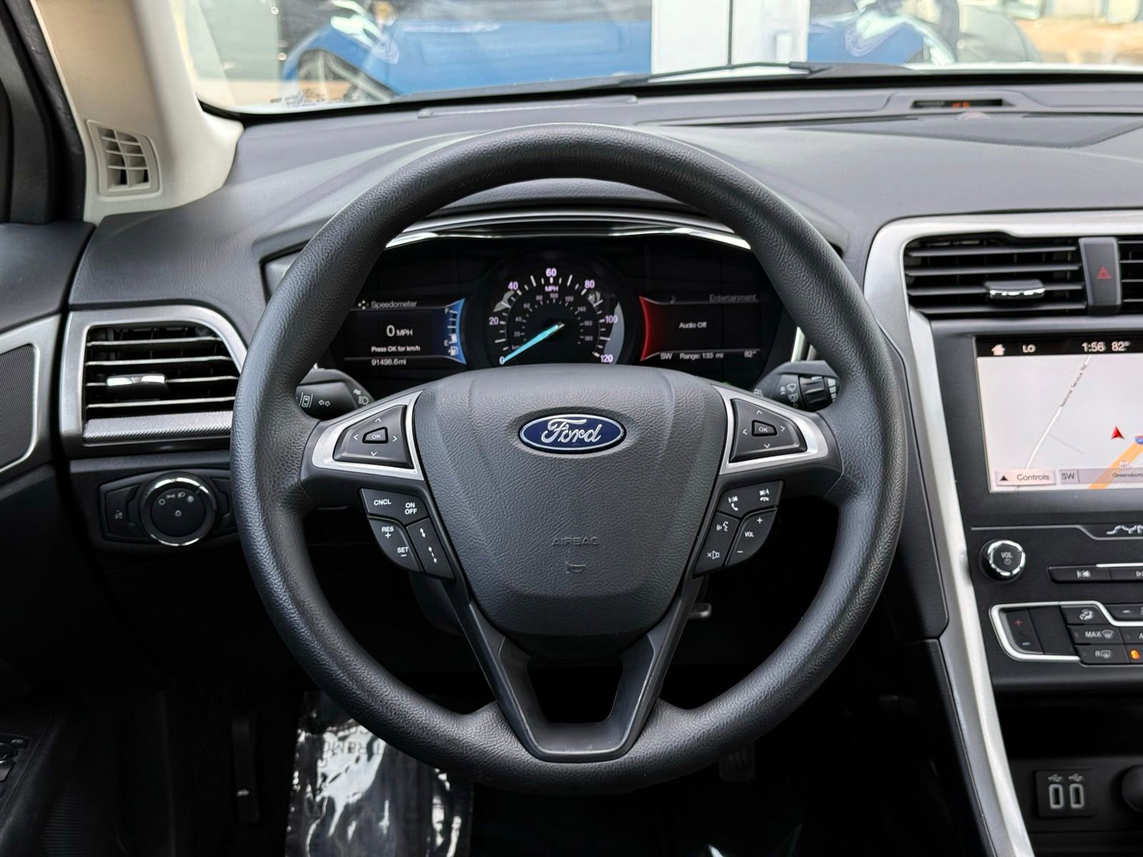 Used 2019 Ford Fusion SE FWD image 25