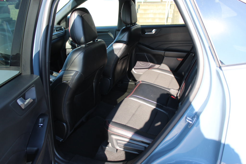 Used 2024 Ford Escape ST-Line w/ Tech Pack #1 FWD image 20
