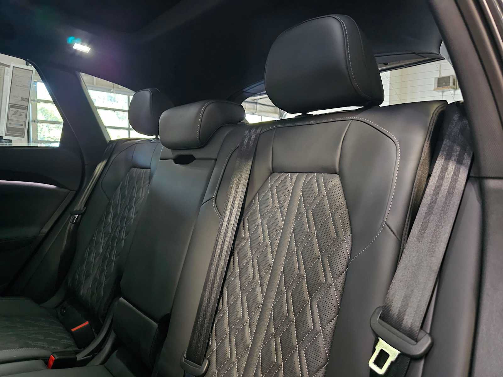 New 2026 Audi SQ5 Prestige AWD/4WD image 19