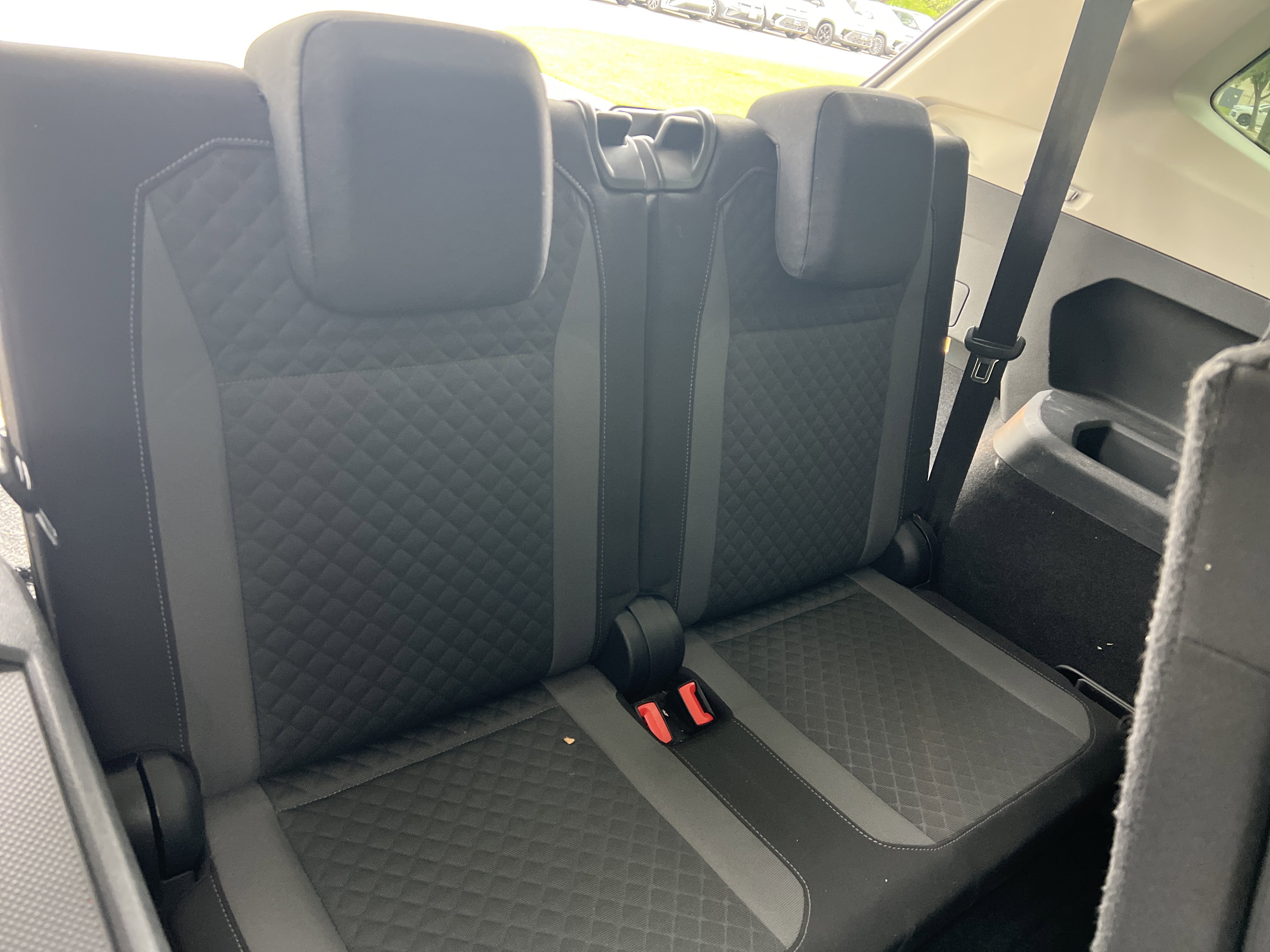 Used 2018 Volkswagen Tiguan S FWD image 28