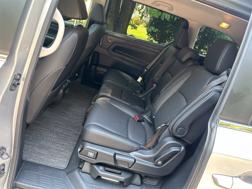 Used 2025 Honda Odyssey EX-L image 24