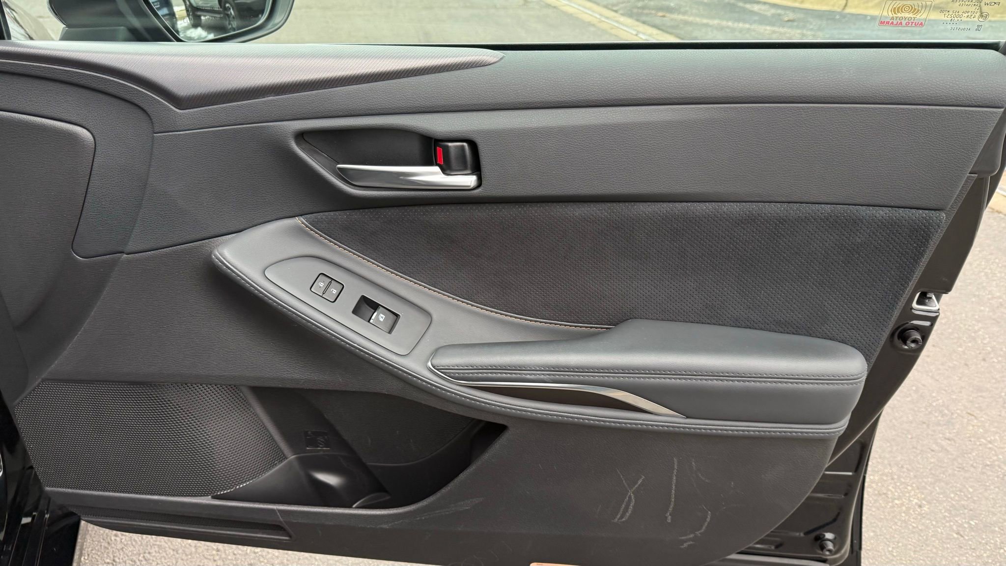 Used 2019 Toyota Avalon Touring image 13