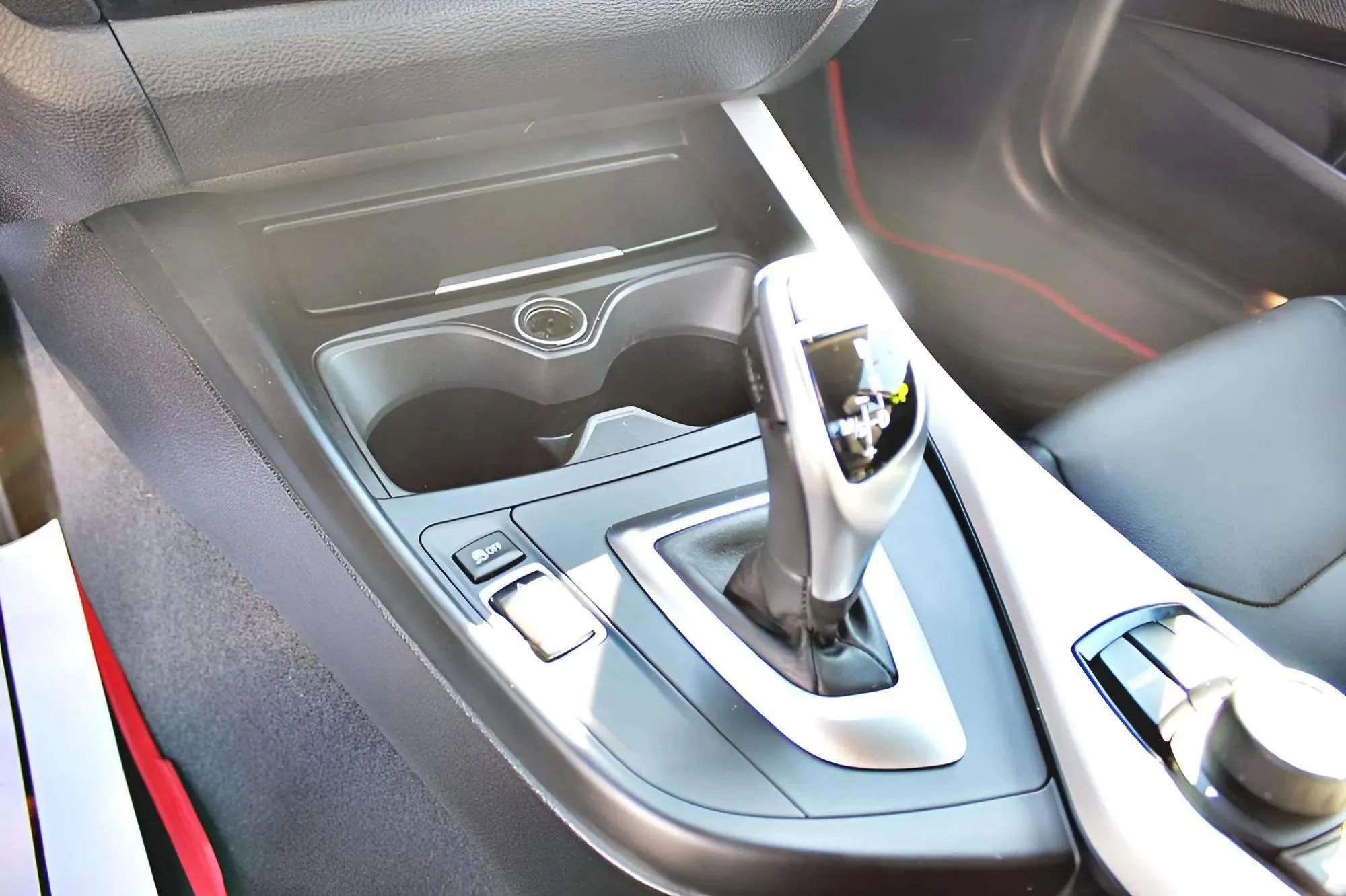 Used 2015 BMW 228i xDrive Coupe AWD/4WD image 14