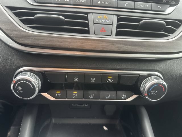Used 2023 Nissan Altima 2.5 SV AWD/4WD image 18