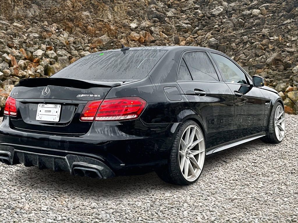 Used 2015 Mercedes-Benz E 63 AMG S-Model image 2
