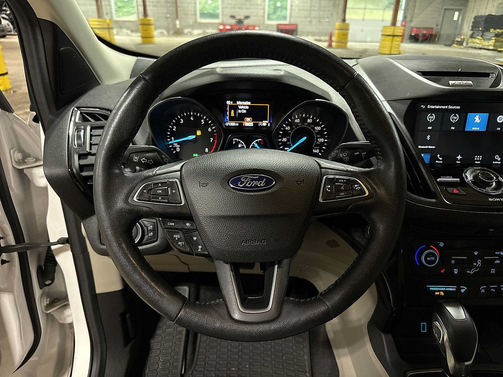 Used 2018 Ford Escape Titanium w/ Ford Safe & Smart Package AWD/4WD image 18