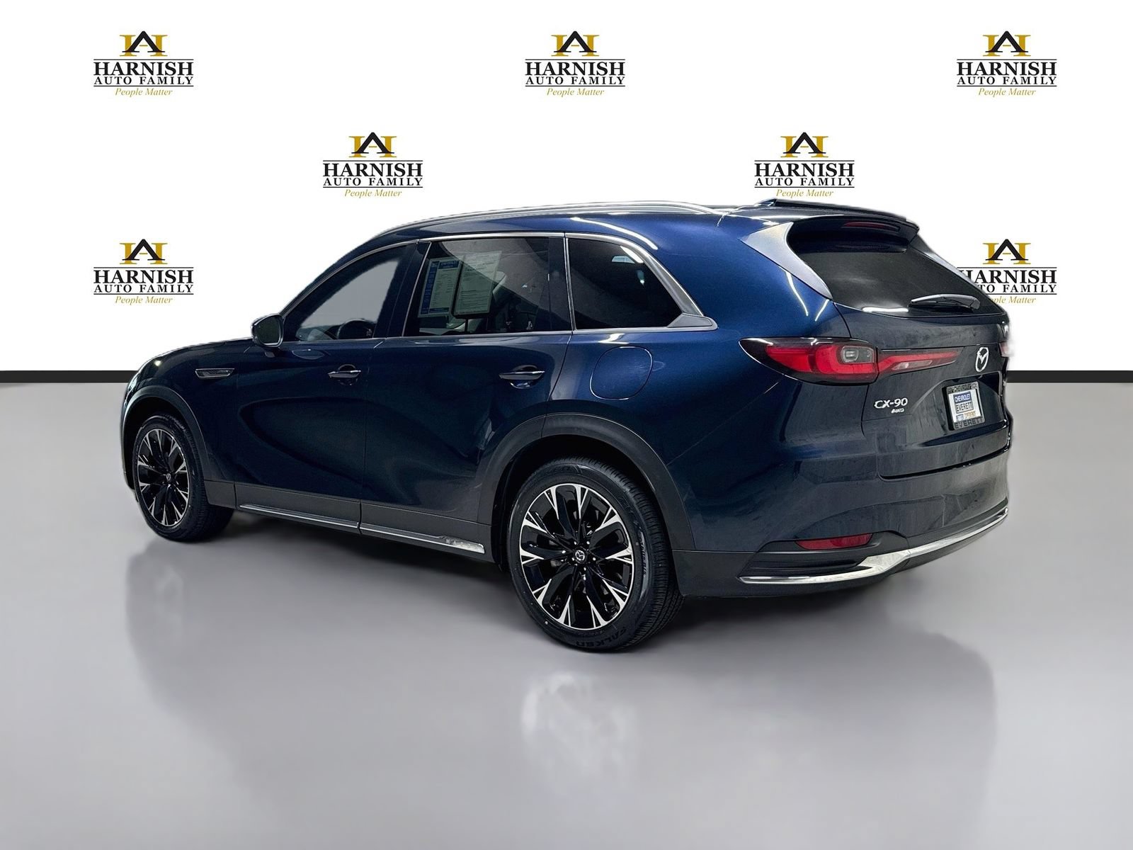 Used 2024 MAZDA CX-90 Plug-In Hybrid w/ Premium Pkg AWD/4WD image 8