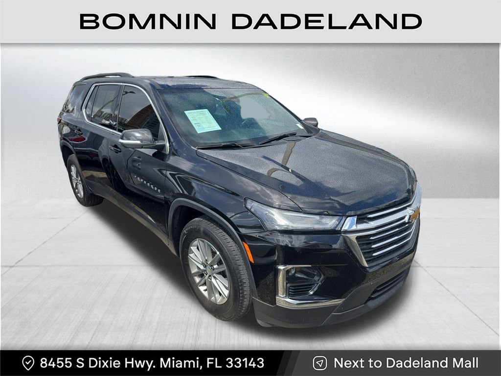 Certified 2023 Chevrolet Traverse LT image 1