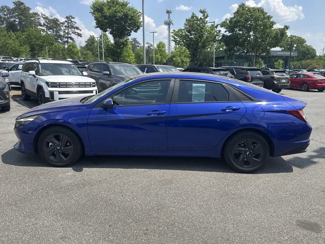 Certified 2021 Hyundai Elantra SEL w/ Convenience Package FWD image 4