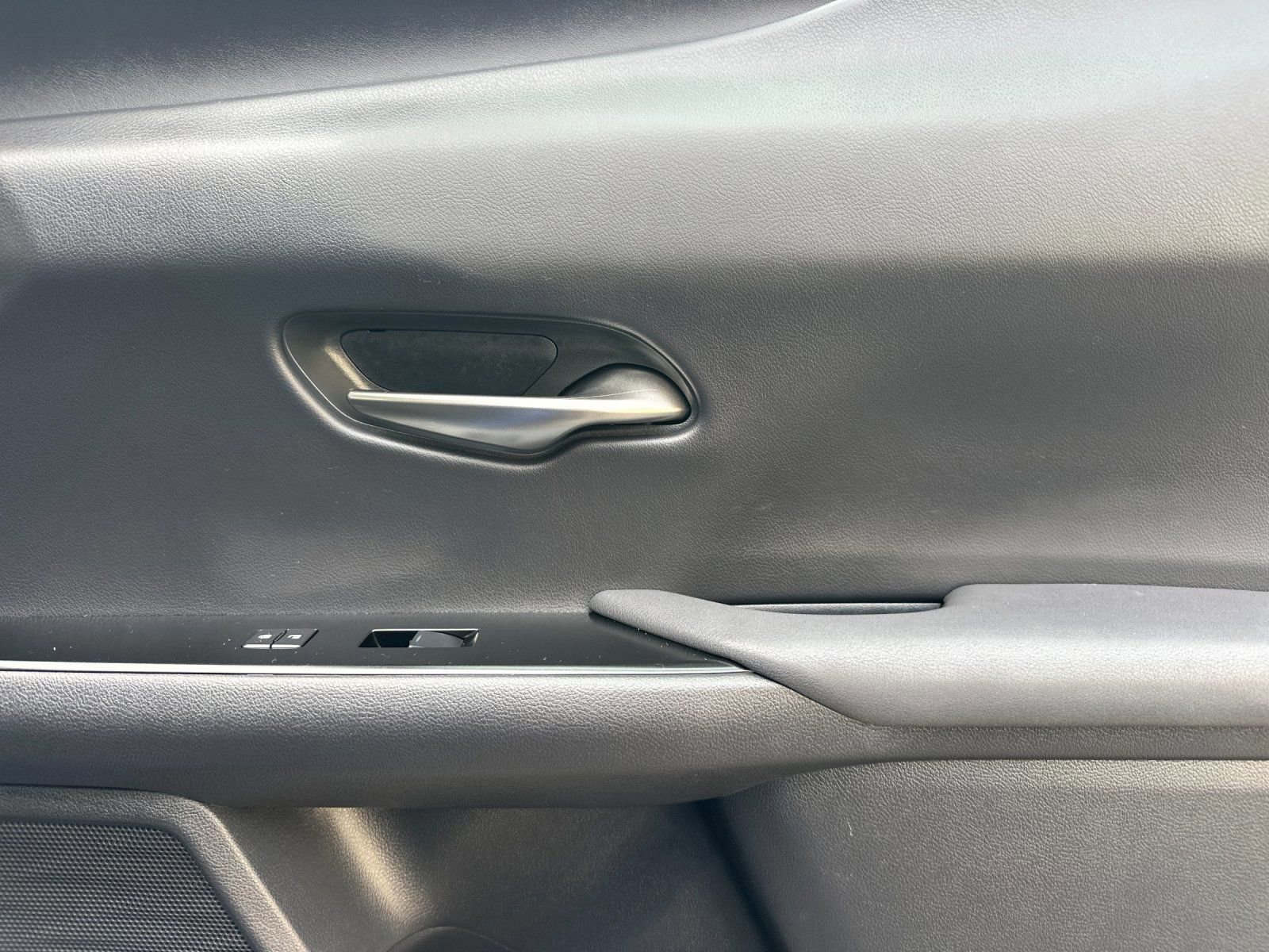 Used 2024 Lexus UX 250h FWD w/ Premium Package image 20