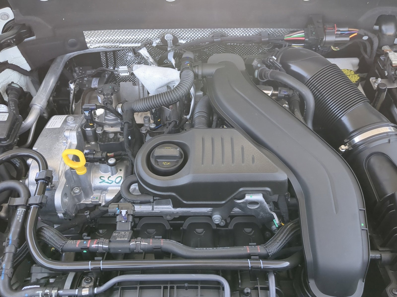 New 2025 Volkswagen Taos S image 22