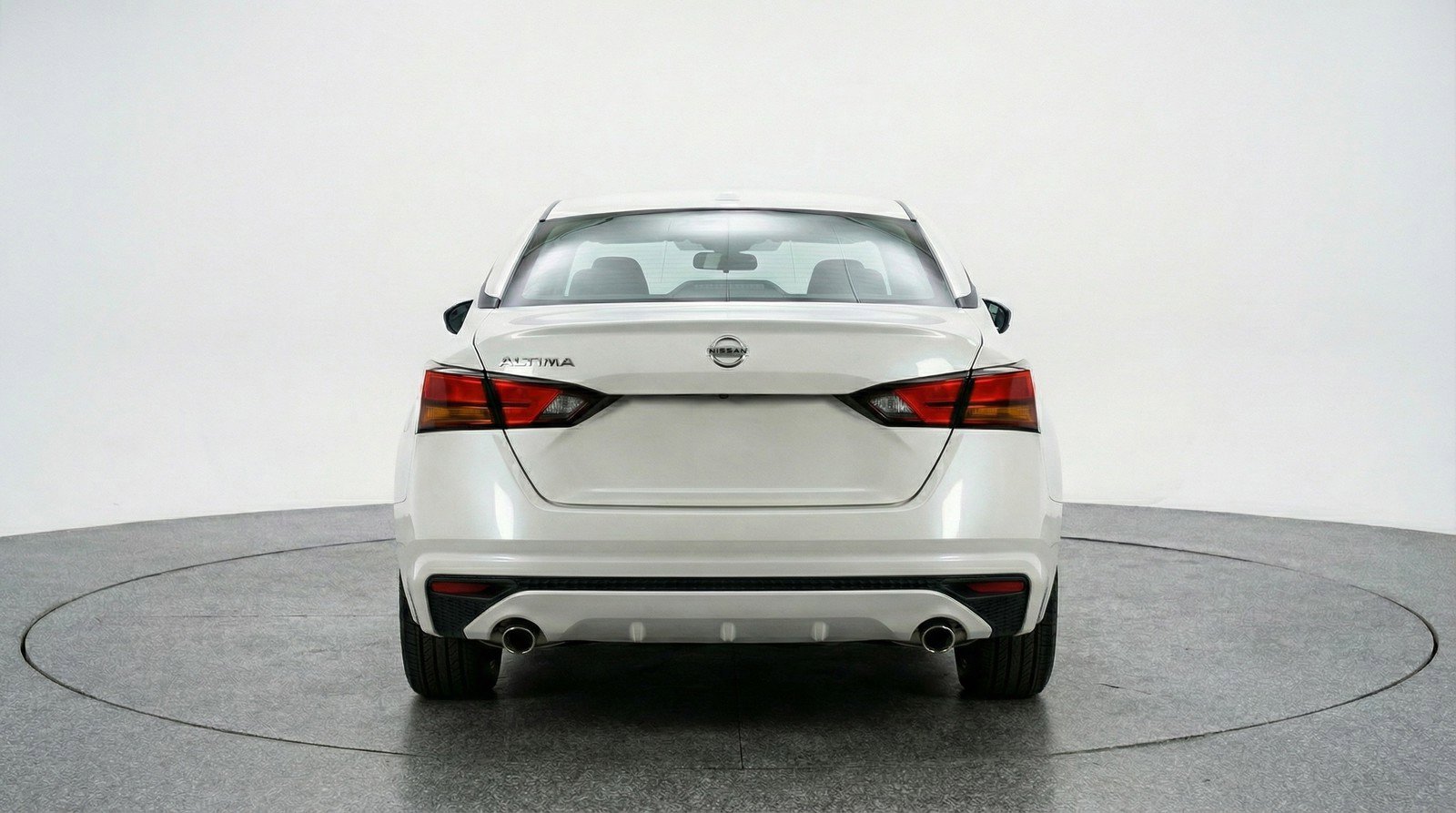 Used 2025 Nissan Altima 2.5 SV image 7