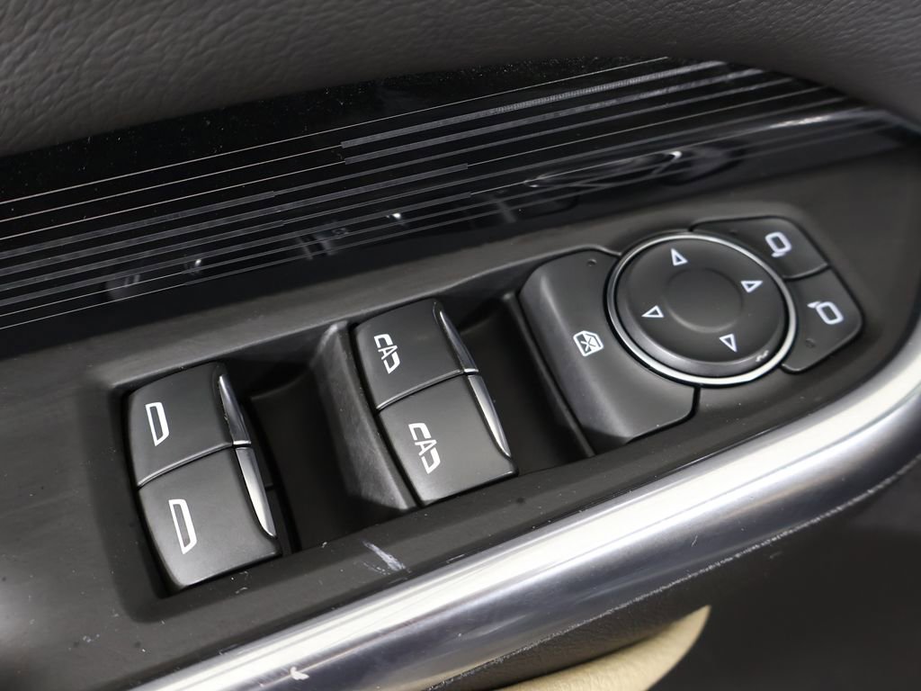 Used 2024 Cadillac XT4 Luxury image 40