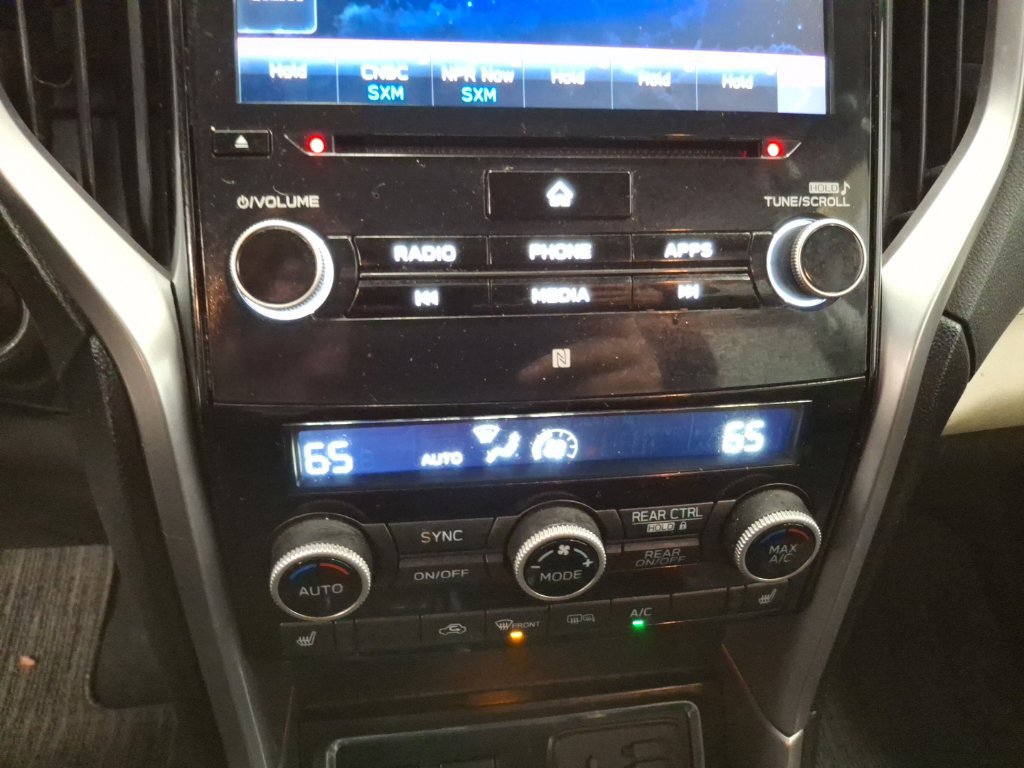 Used 2019 Subaru Ascent Limited AWD/4WD image 25